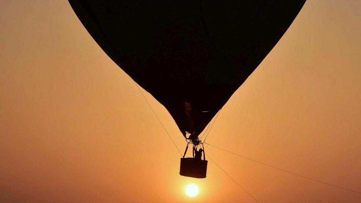 Hot air balloon lands in Goa village, causes panic among residents